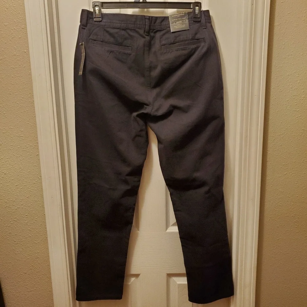 Banana Republic Surplus Twill Pant Mn 32x34 actual ins 30 BLK Athletic Taper NWT